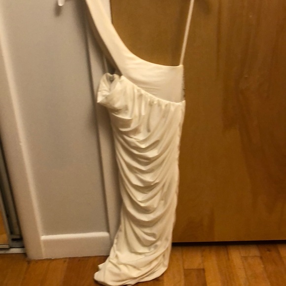 White one shoulder dress - Picture 2 of 2
